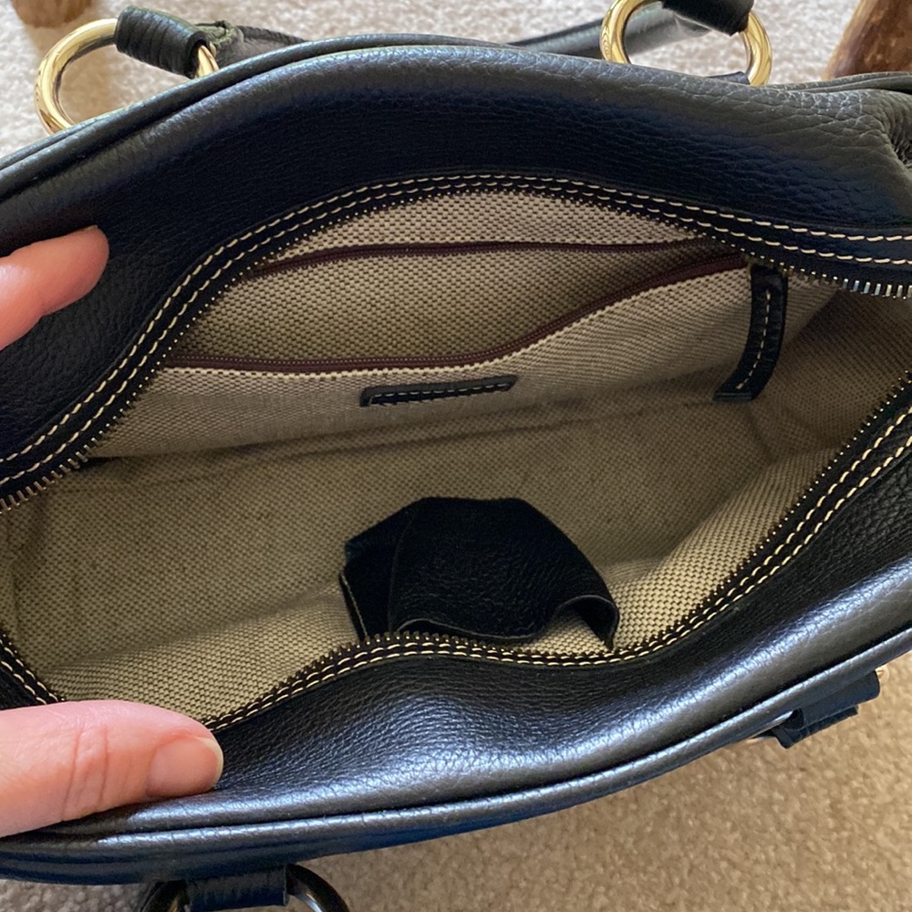 Dooney & Bourke leather purse - Picture 3 of 9